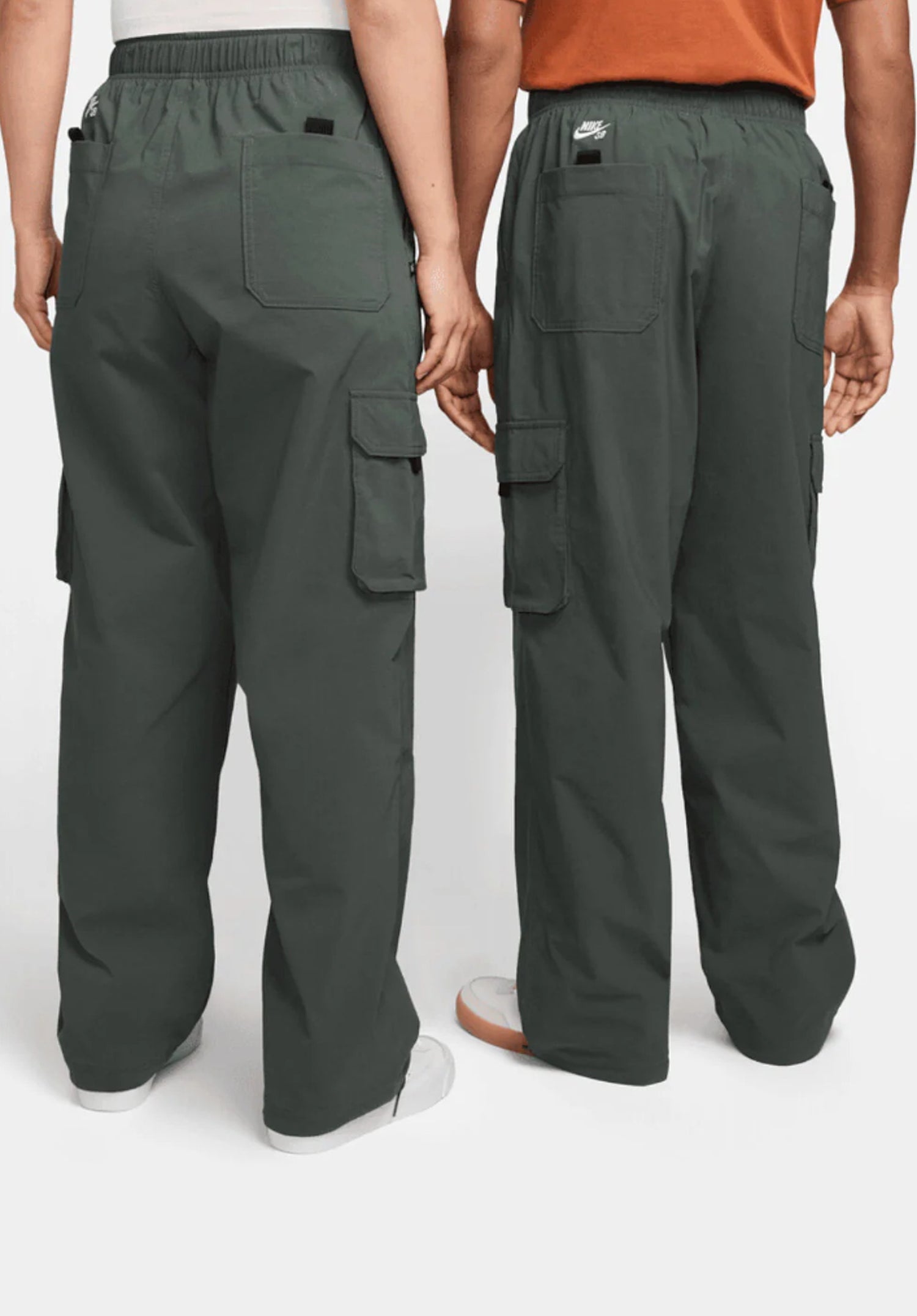 Cargo Pant vintagegreen-white Rueckenansicht Zoom Image