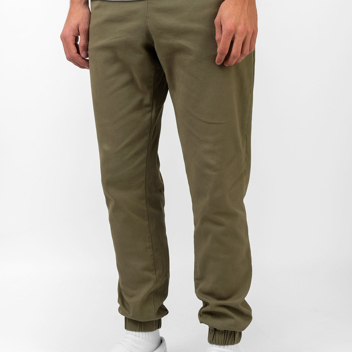 Chogger TITUS Chino- / Cloth pants in olive for men