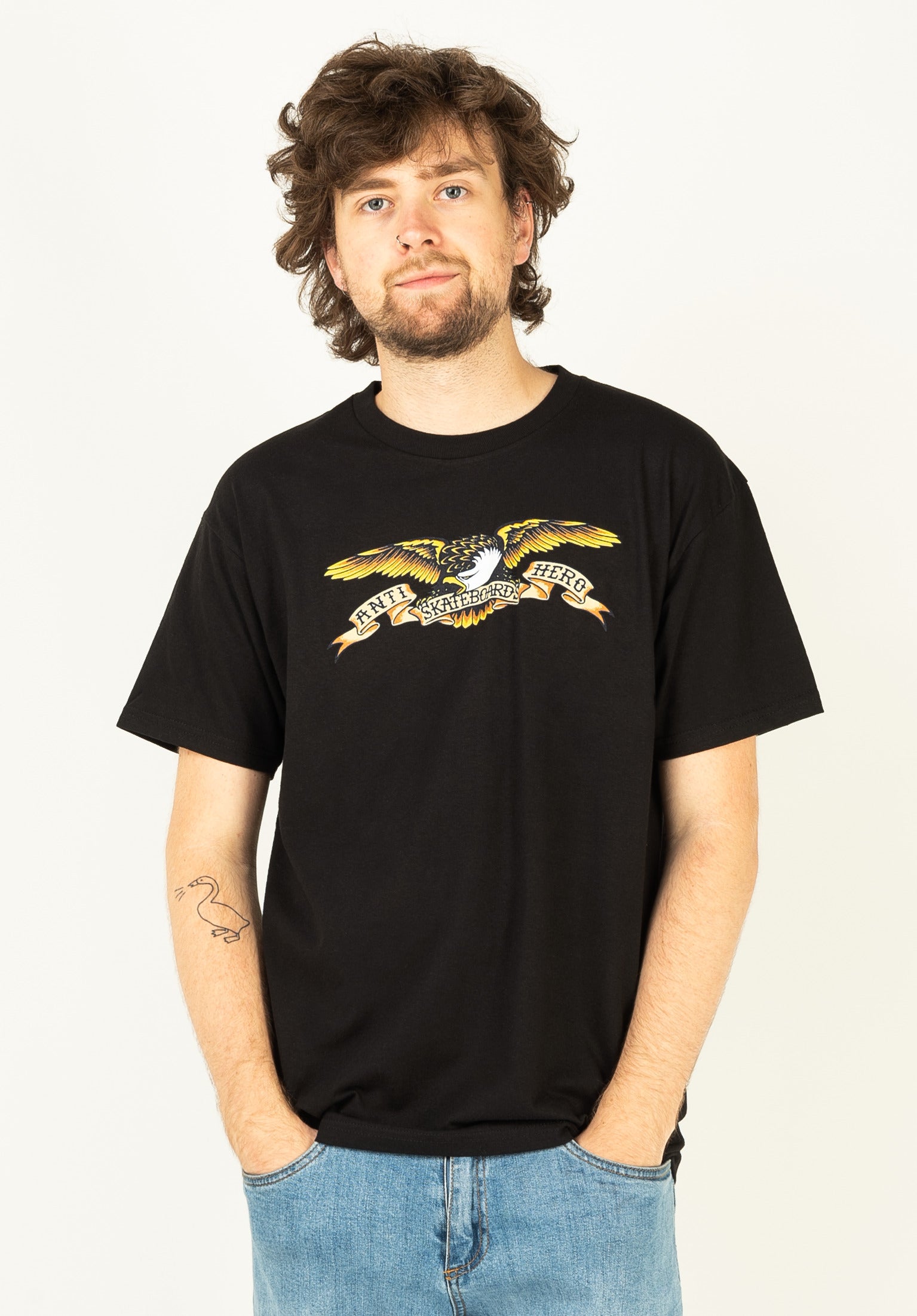 【おすすめTシャツ】ANTIHERO Eagle Logo T-Shirt Eagle Anti Hero T-Shirt in black-multicolored for men – TITUS