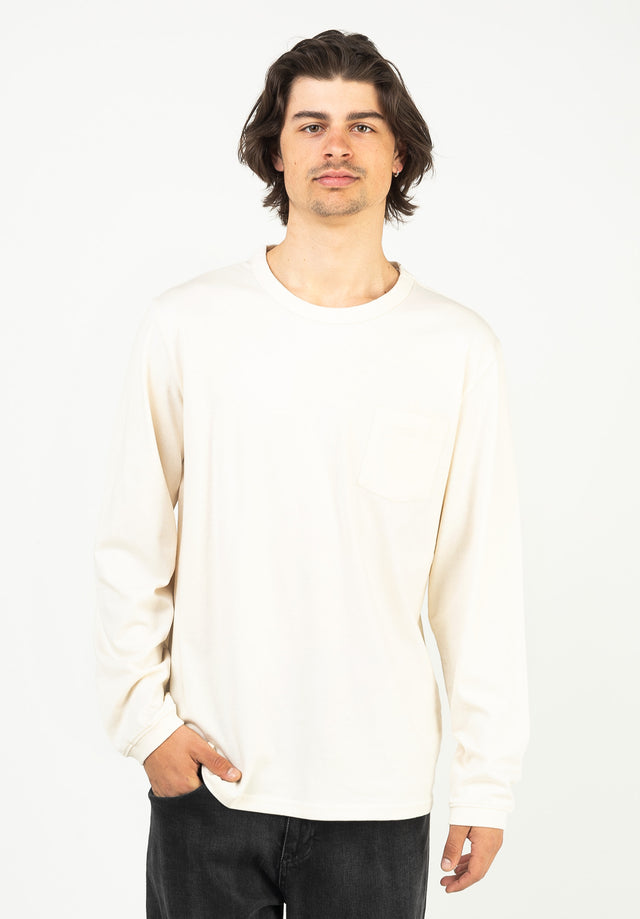Jannik|1,80|L