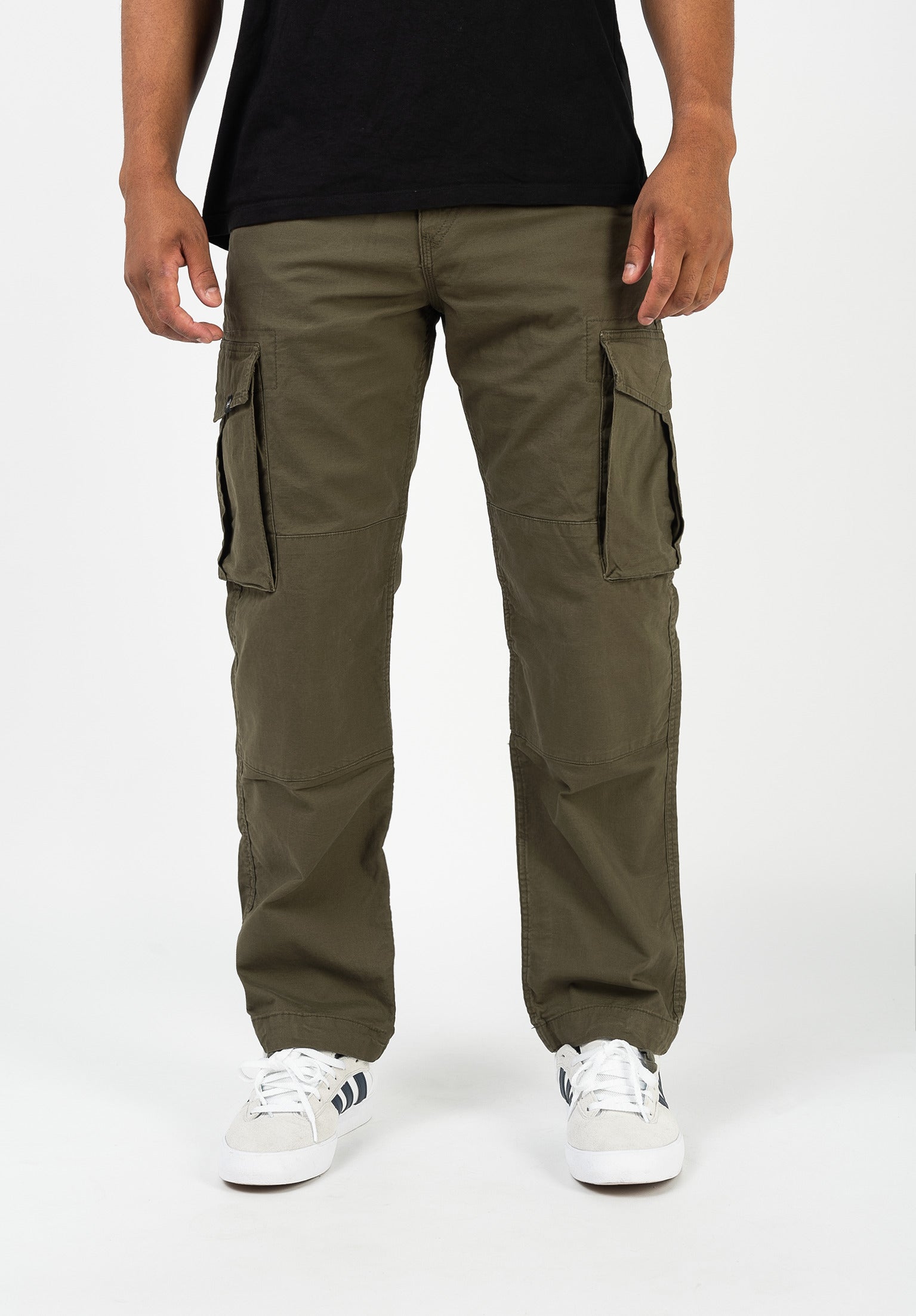 Flex cargo pants 2025