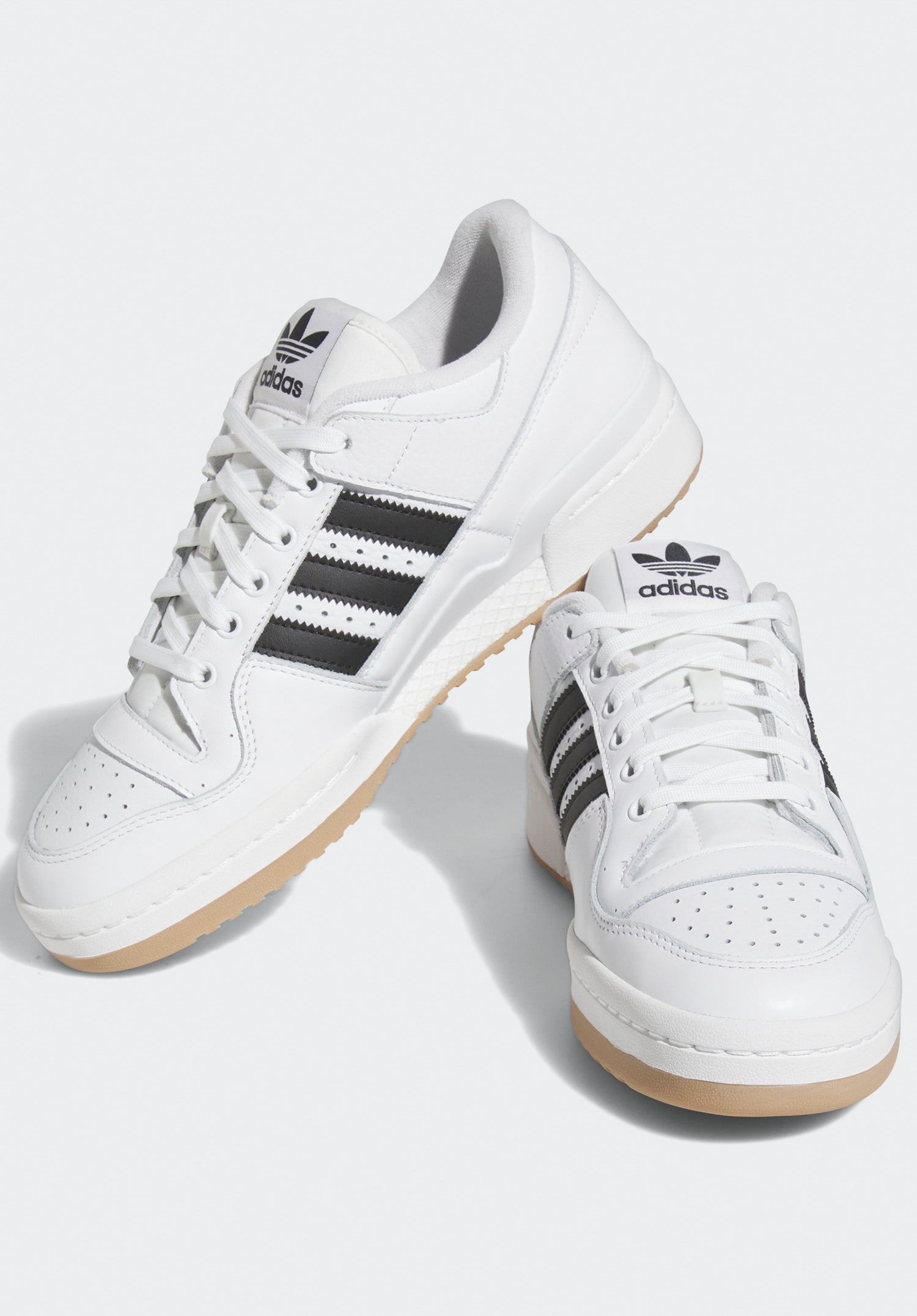 Forum 84 Low ADV ftwrwhite-coreblack-ftwrwhite Closeup1 Zoom Image