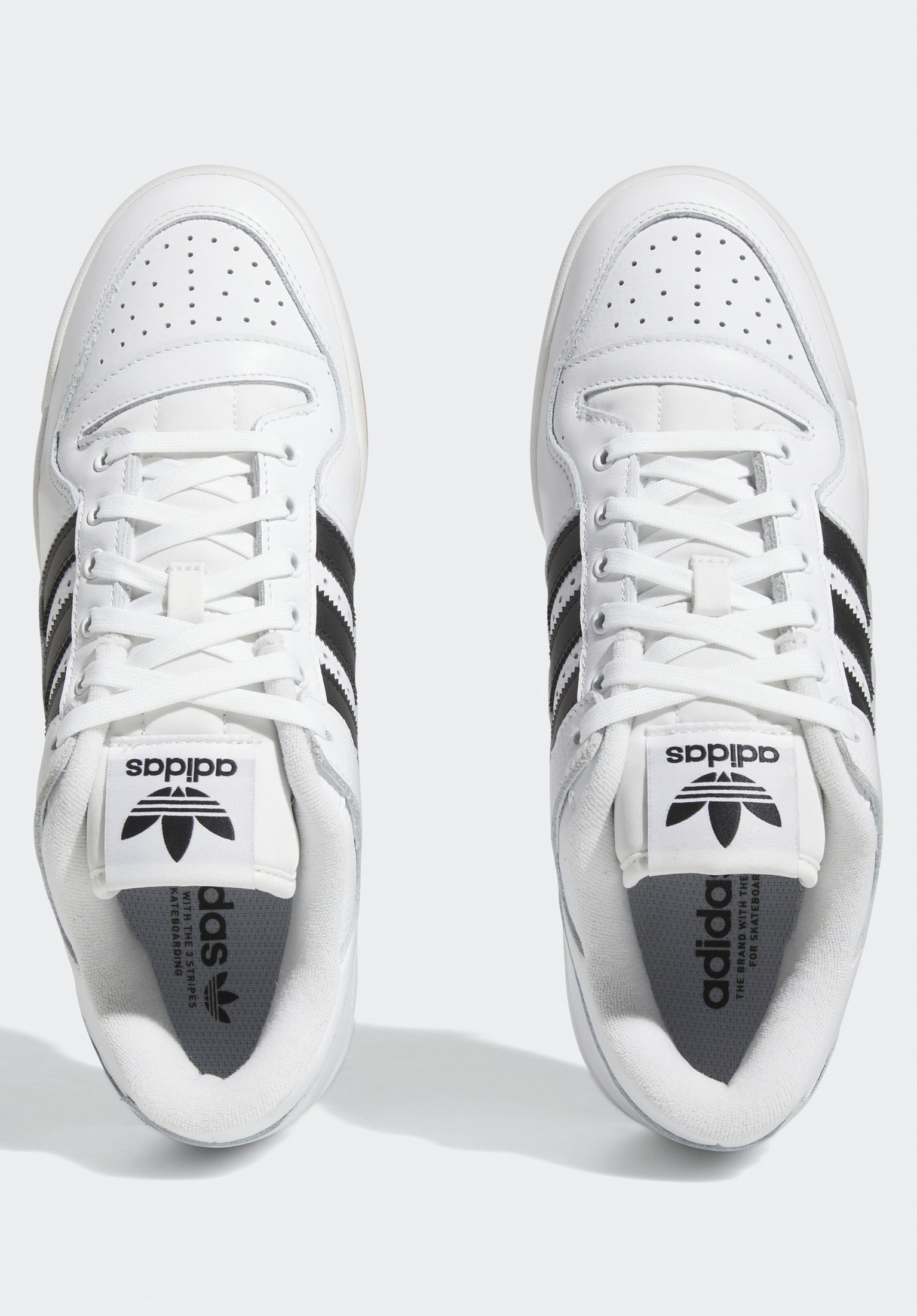 Forum 84 Low ADV adidas Womens Shoes in ftwrwhite coreblack ftwrwhite for Women TITUS