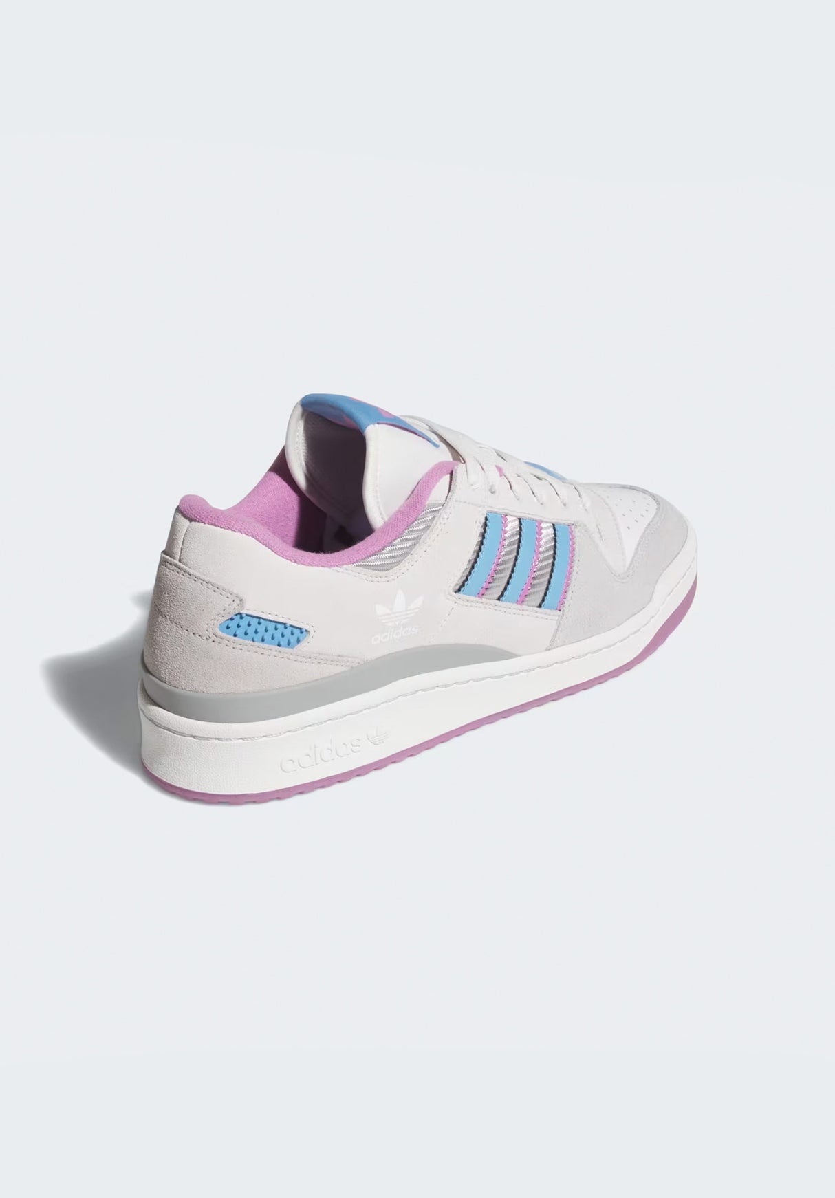 Forum 84 Low ADV grewytwo-crystalwhite-white Closeup1