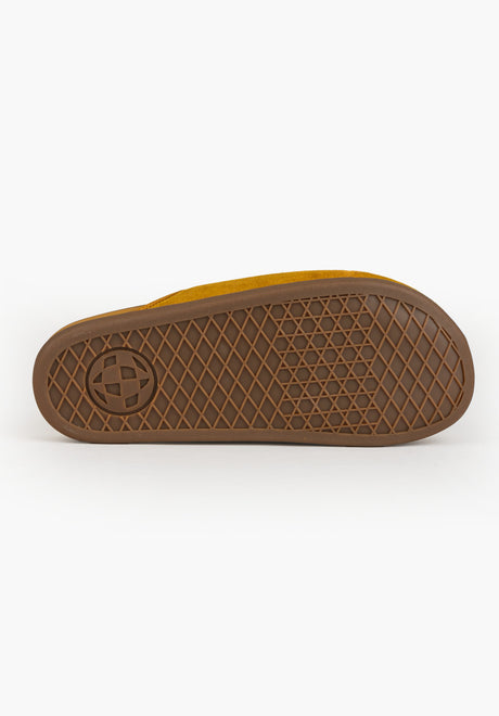 Harbor Mule VR3 terry-cloth-golden-brown Closeup1