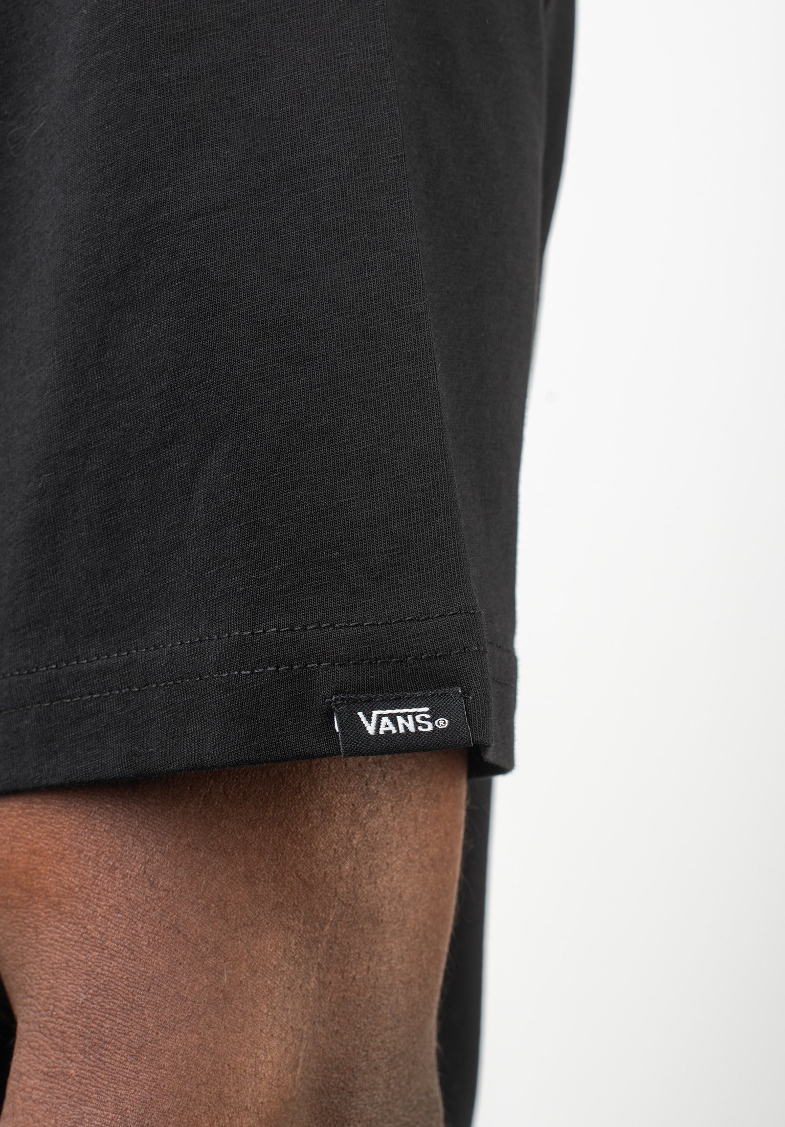 Left Chest Logo Vans T-Shirt in black-white for men – TITUS