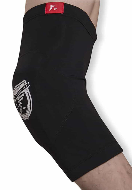 Low Pro Knee Sleeve shield-logo Rueckenansicht