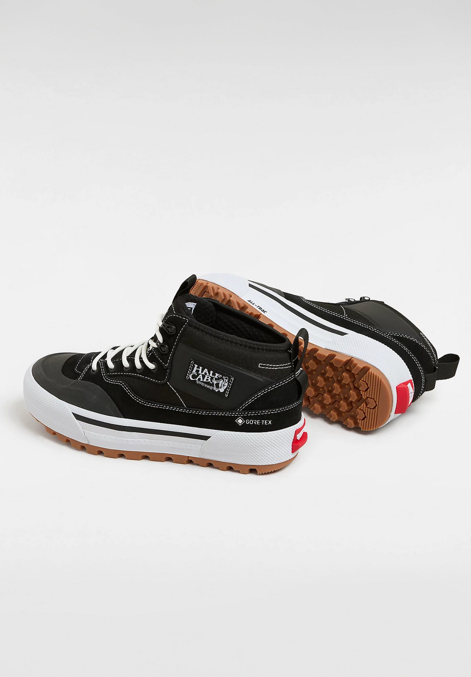 MTE Half Cab Gore-Tex Vans Mens Shoes in black-white for men