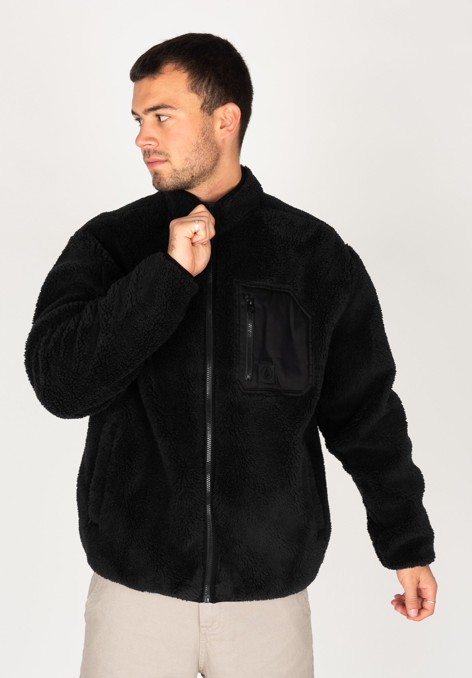 muzzer_fuzzar_zip_black_vorder