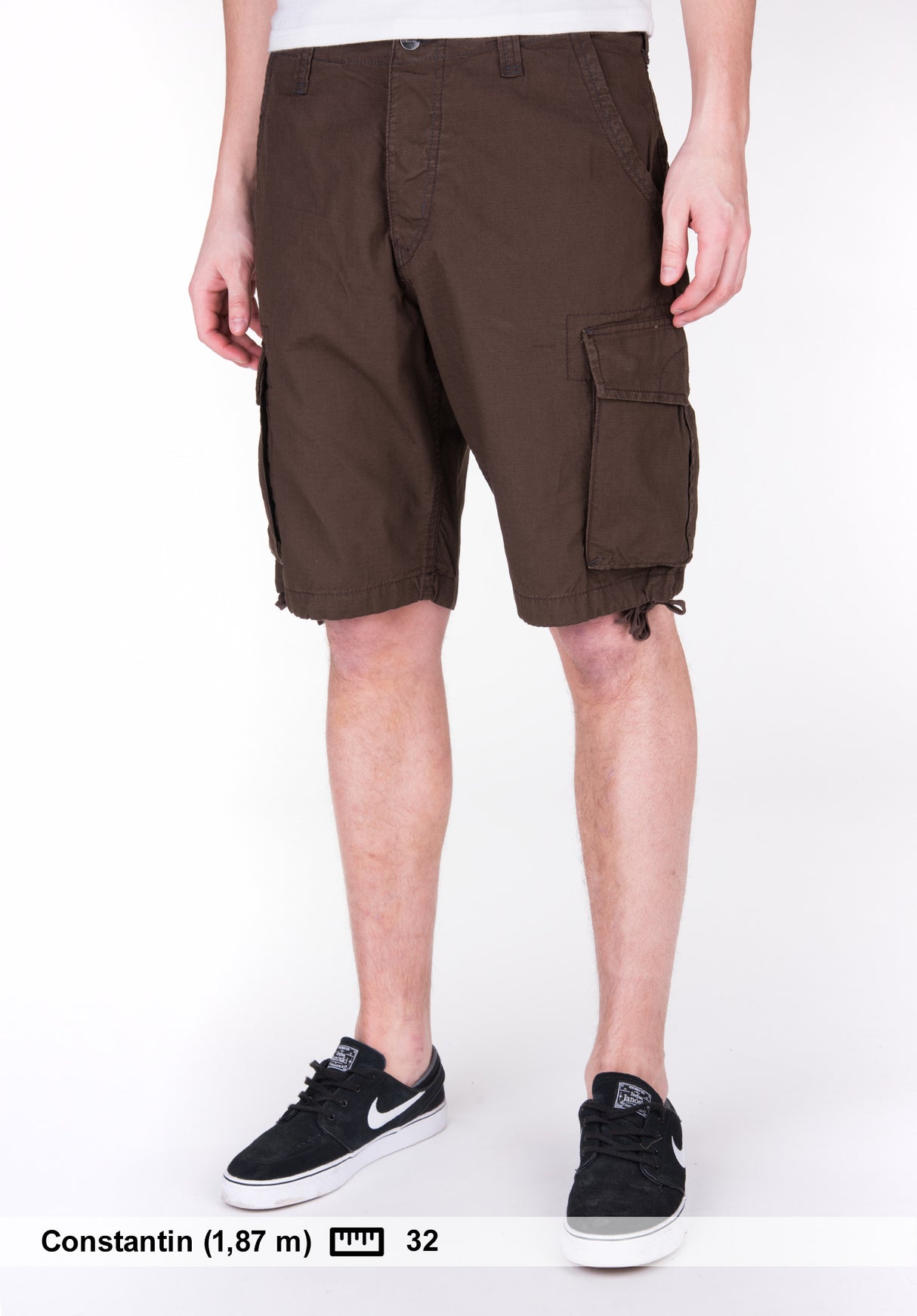 New Cargo Reell Cargo-Shorts in chocobrown for men – TITUS