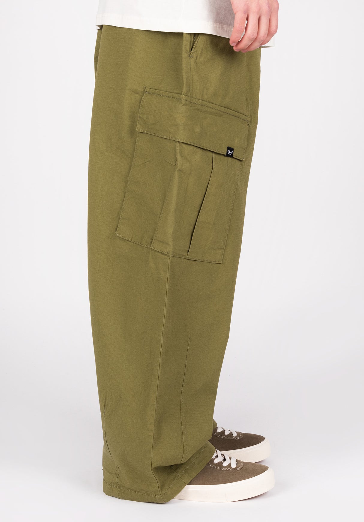 Janik|1,80|L