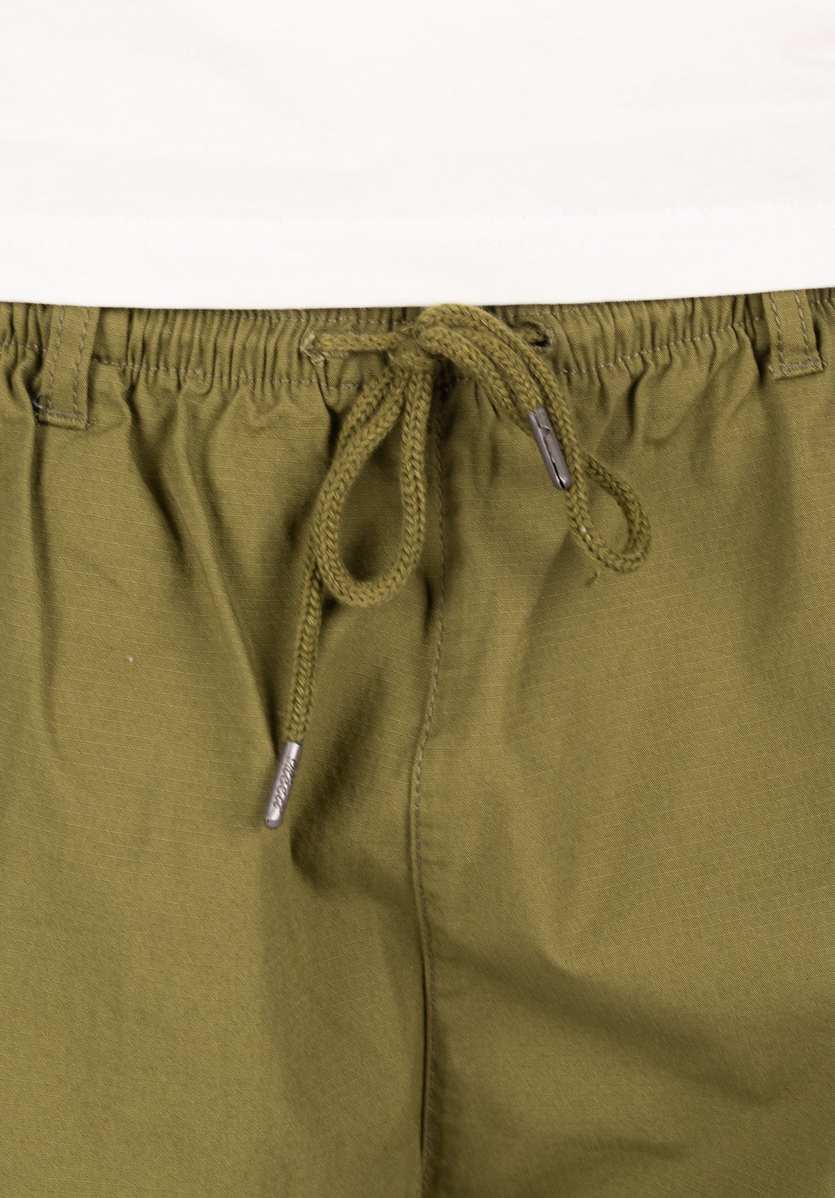 Janik|1,80|L