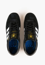 Puig Indoor coreblack-white-coreblack Closeup2