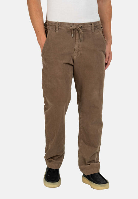Reflex Loose Chino lichensquare-cord Vorderansicht