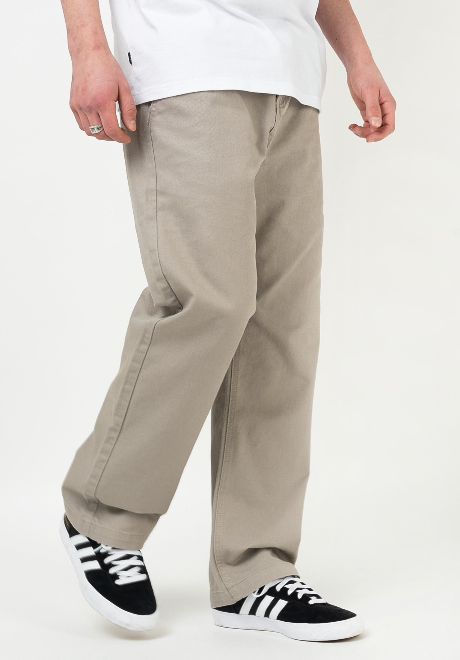 regular_chino_khaki-