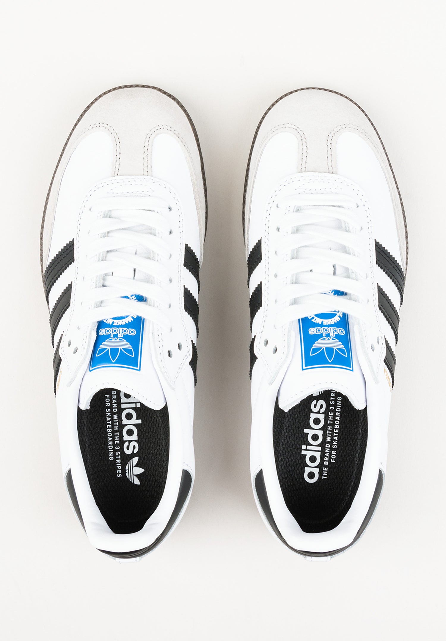 Samba ADV ftwwhite-coreblack-gum Closeup2 Zoom Image