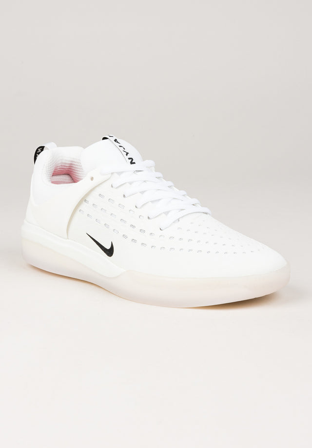 Zoom Nyjah 3 white-black-summitwhite-hyperpink Vorderansicht