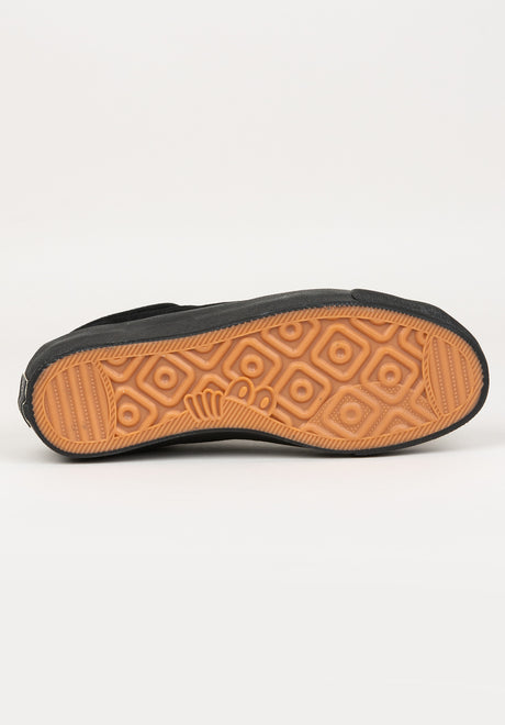 VM003 Suede Low black-black Close-Up1