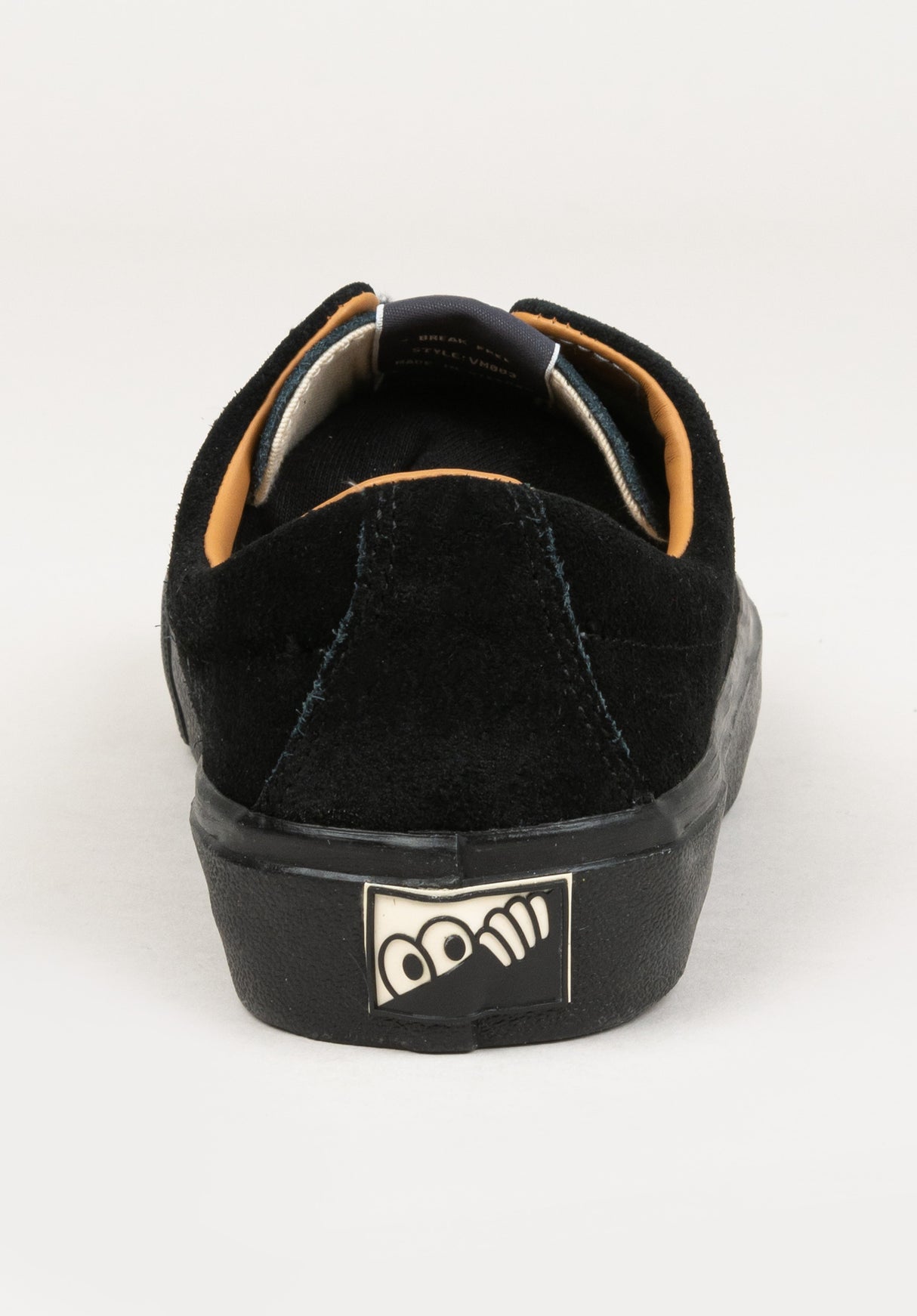 VM003 Suede Low black-black Seitenansicht