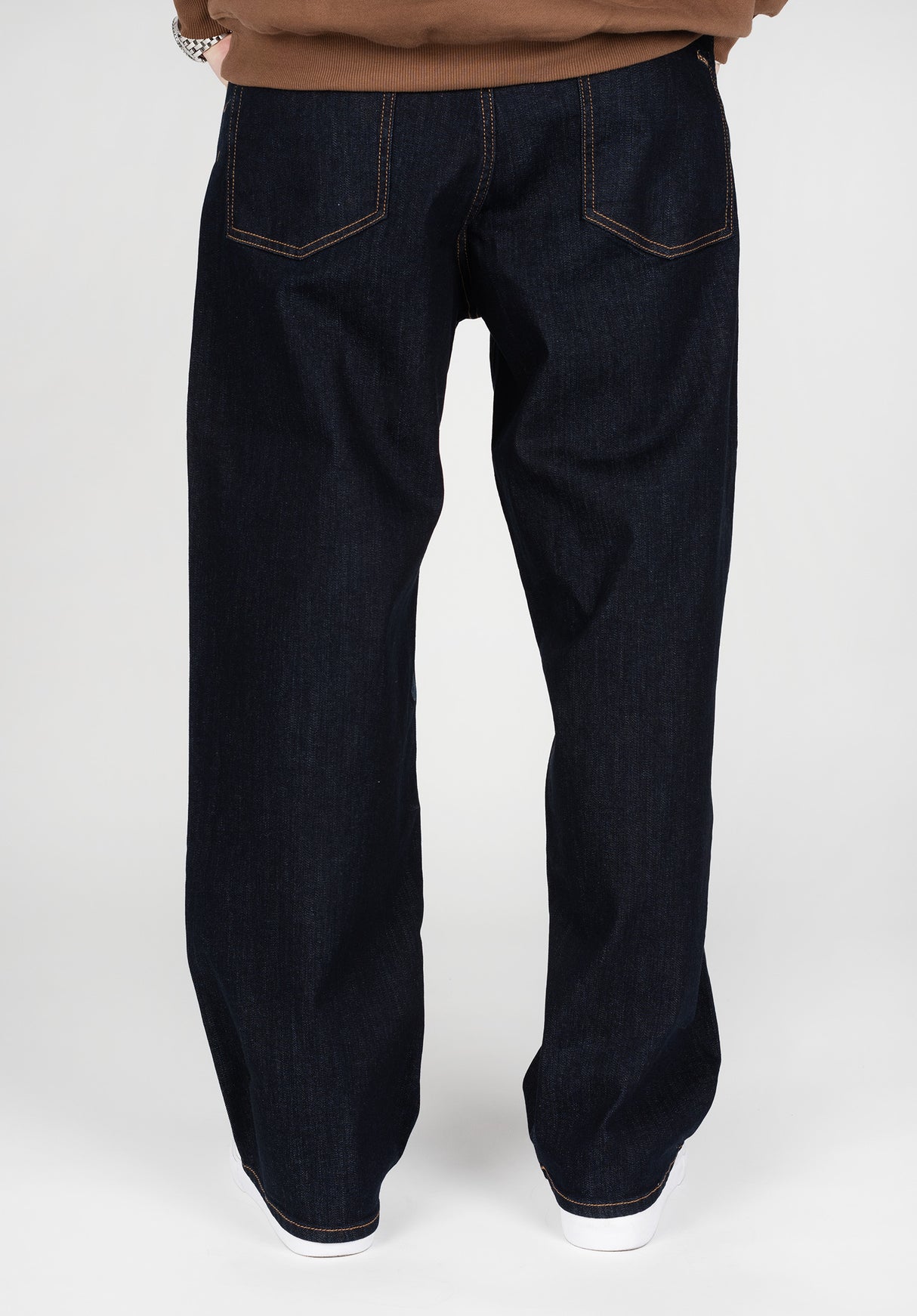 Billow Pant rinse Close-Up1