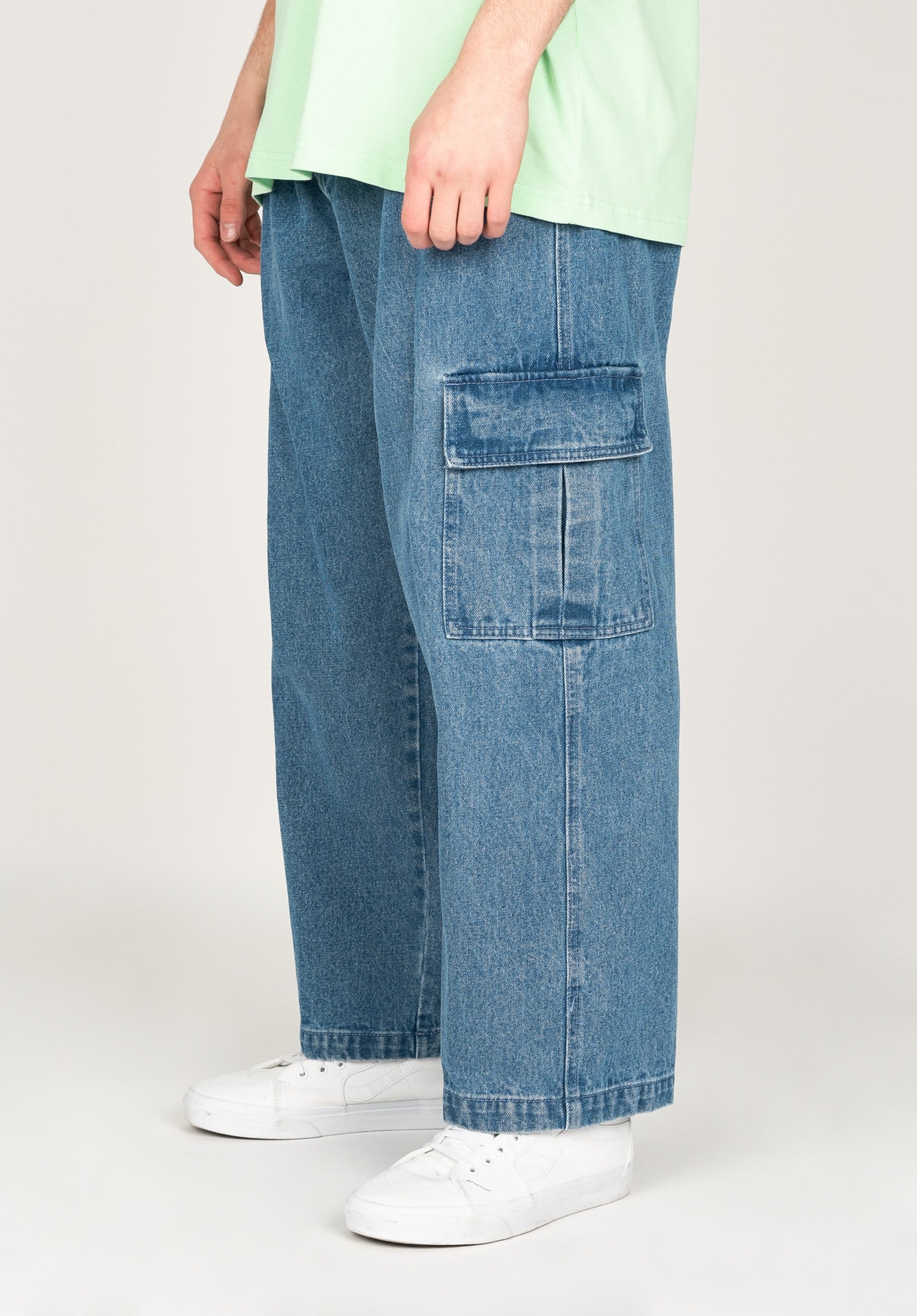 Bigwig Cargo Denim OBEY Jeans in lightindigo for men – TITUS