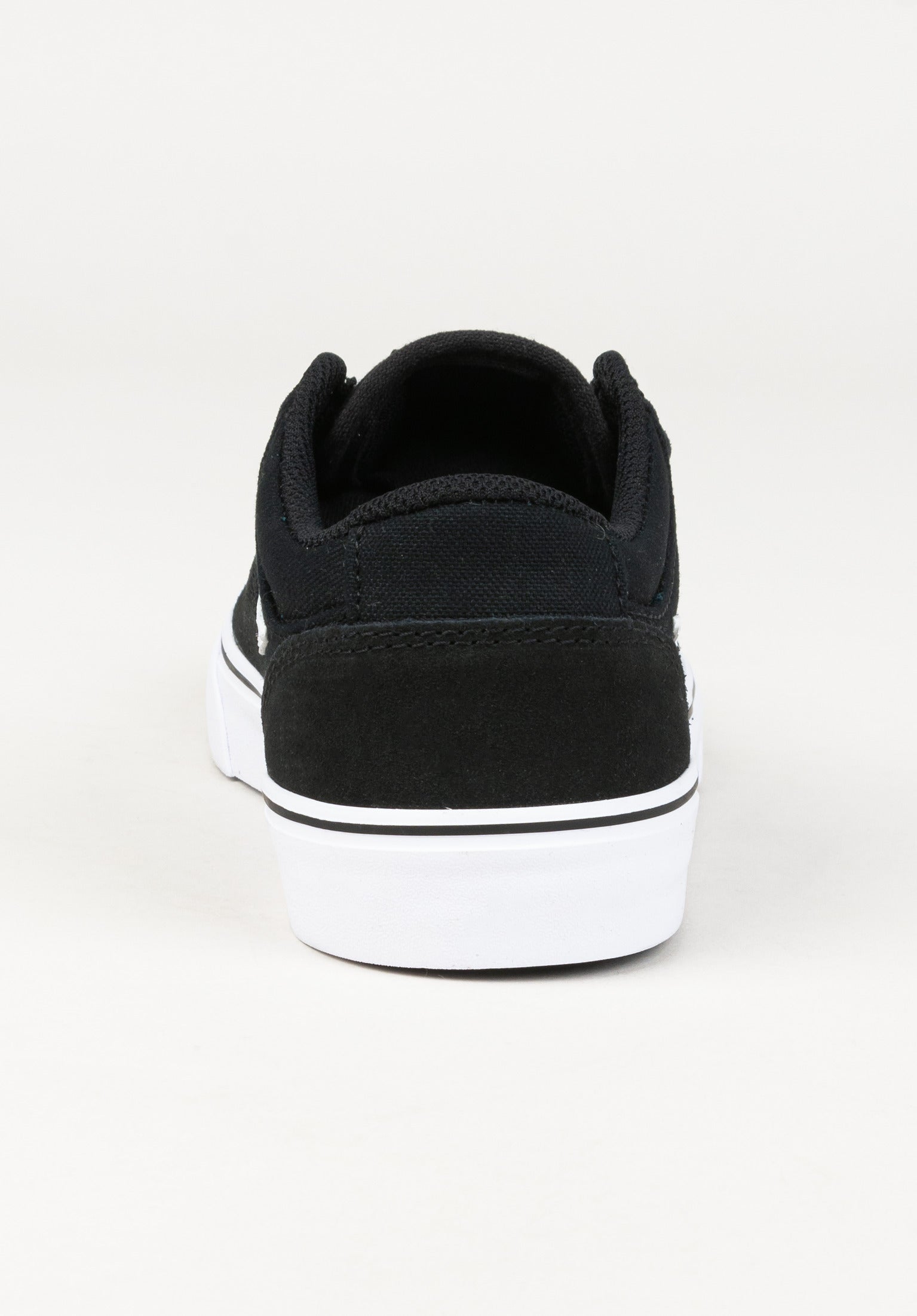 womens nike skate trainers