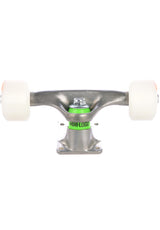 7.13 white A-Cut Wheels 90A Set of 2 raw Close-Up1