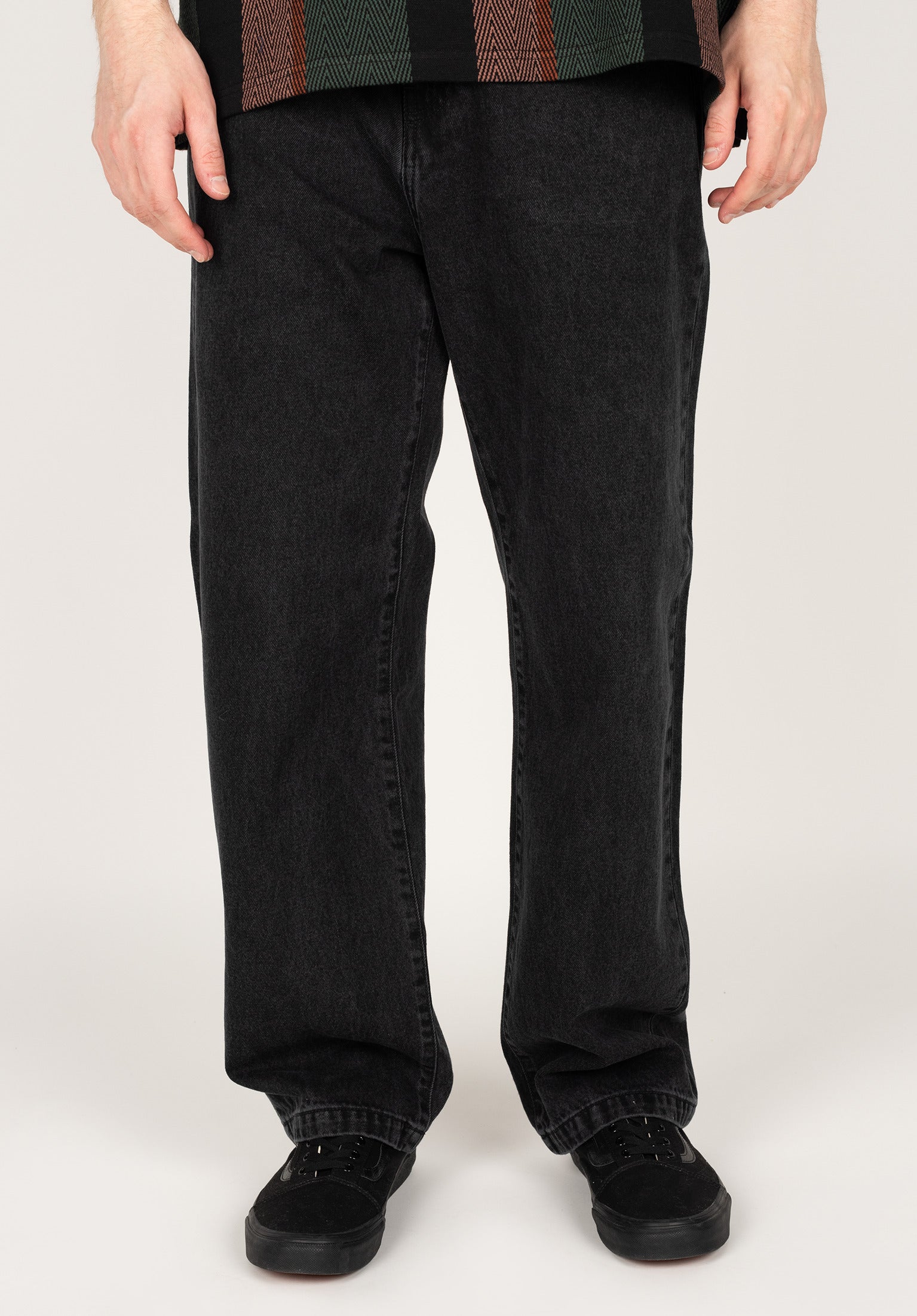 【32】Carhartt WIP LANDON PANT BLACK I033756.89.02.00_2_1024x.jpg?v