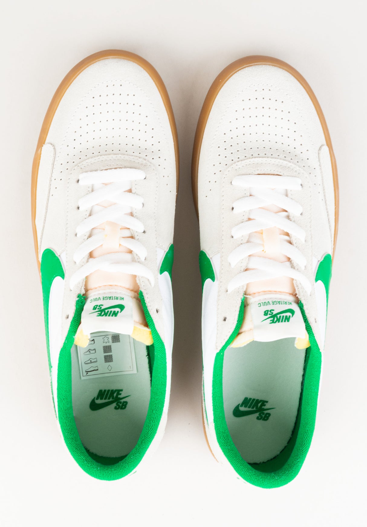 Heritage Vulc summitwhite-luckygreen-white Close-Up2