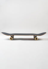 Premium Completes wood Close-Up1