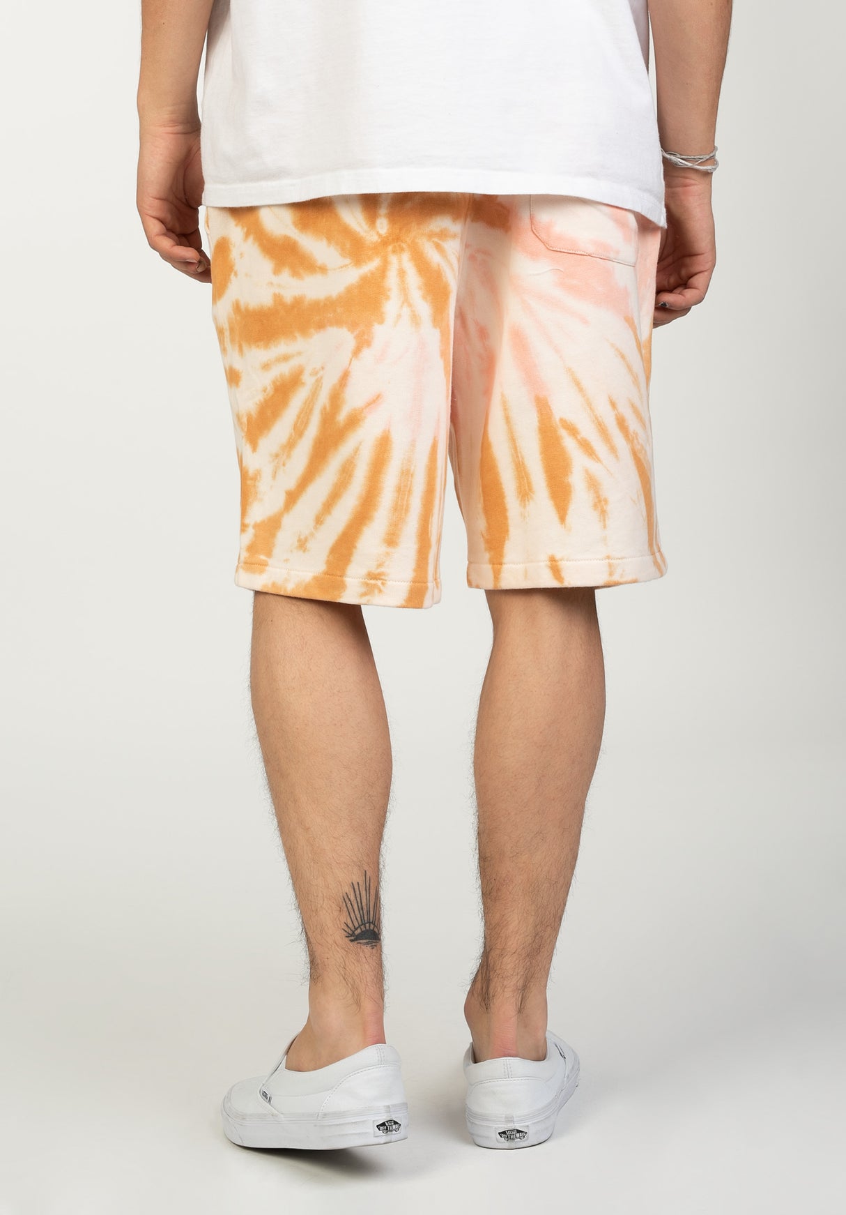 Jannik|1,80|L