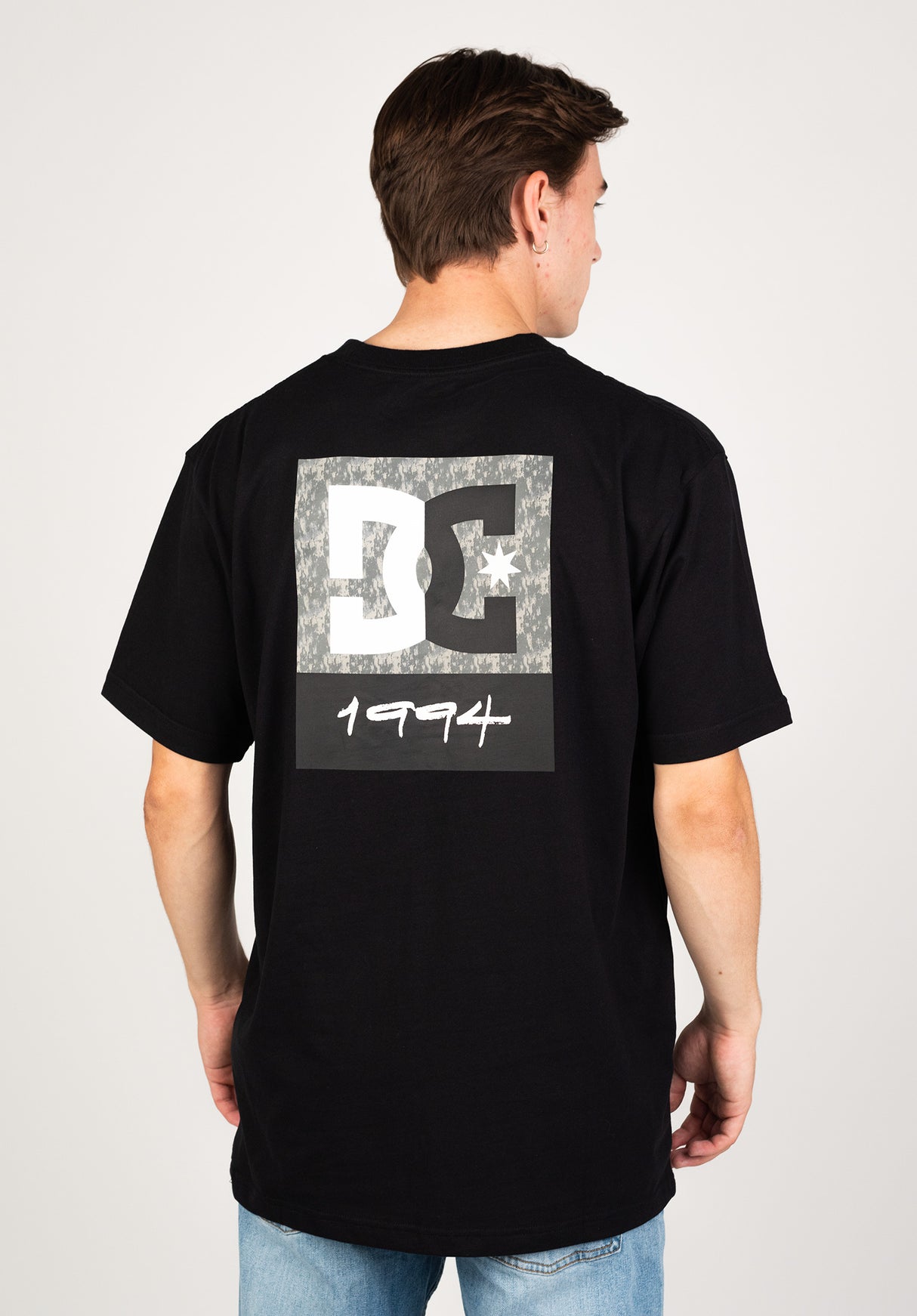 Split Star DC Shoes T-Shirt in black-greystone for Men – TITUS