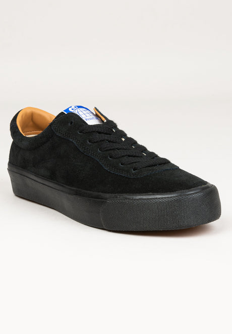 VM001 Suede Low black-black Vorderansicht