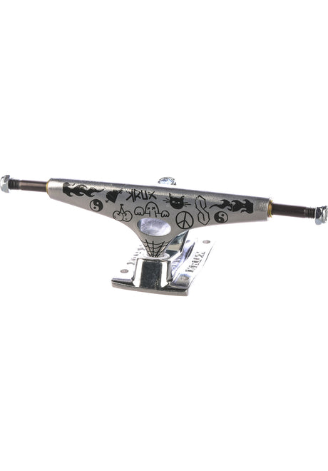8.50 K5 Doodle Standard Trucks Krux silver Vorderansicht