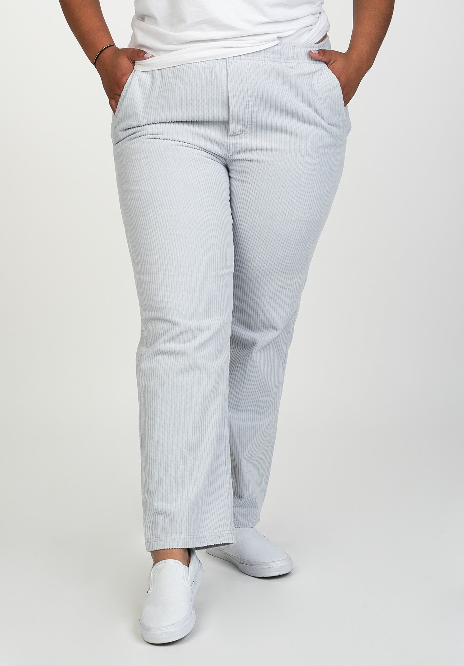 White dress pants womens plus best sale size