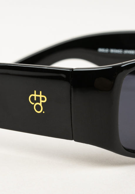 Miklo black-black Close-Up1