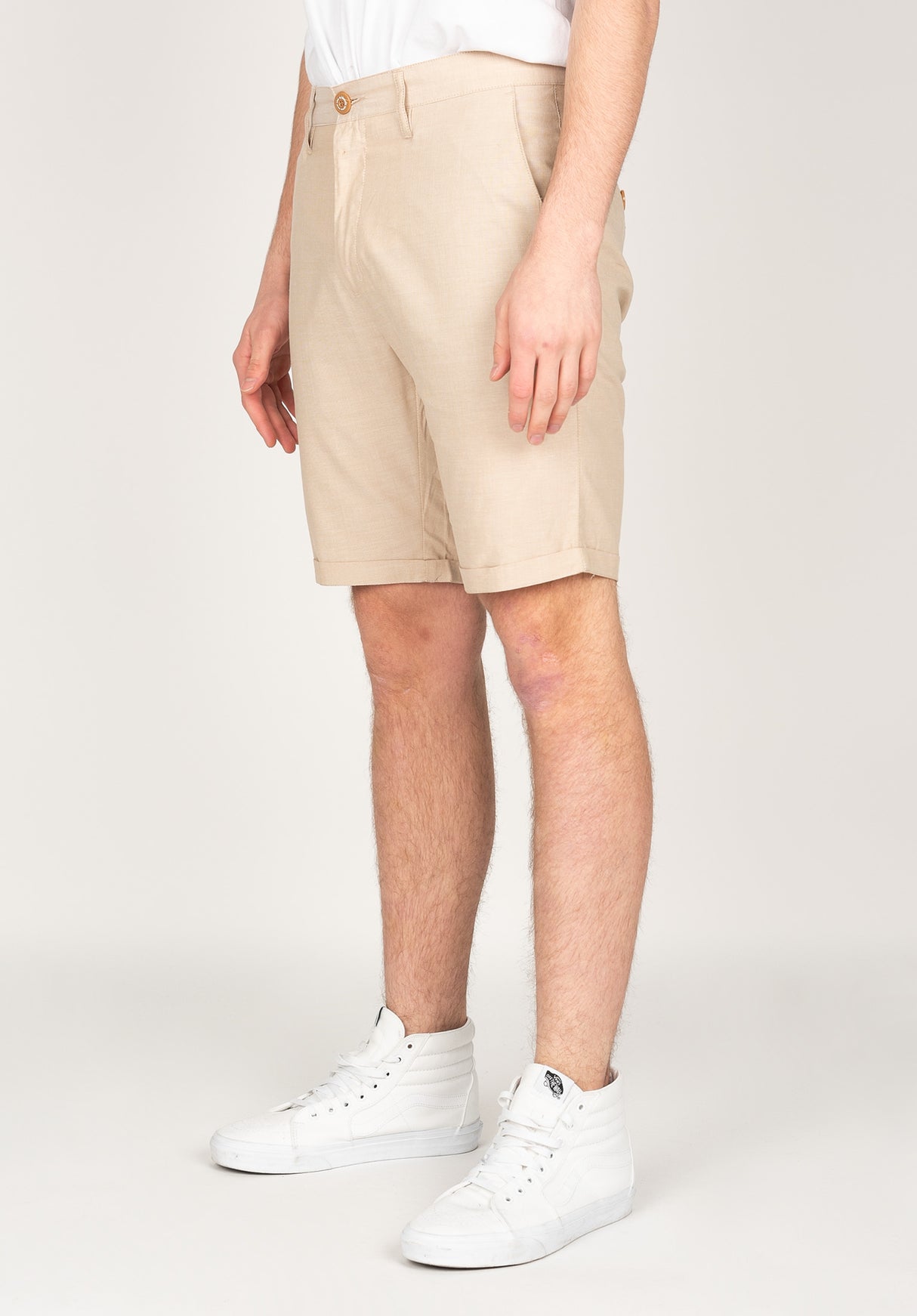 Wojtek|1,88|32