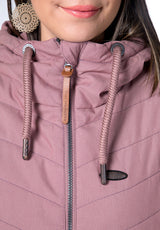 Janis wine Close-Up2