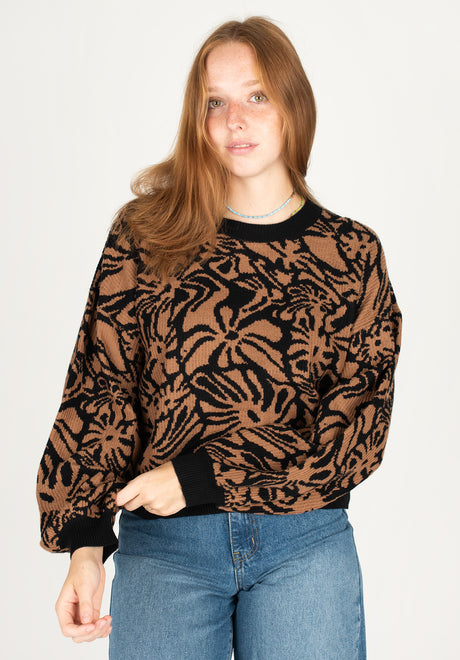 Nele|1.77|M