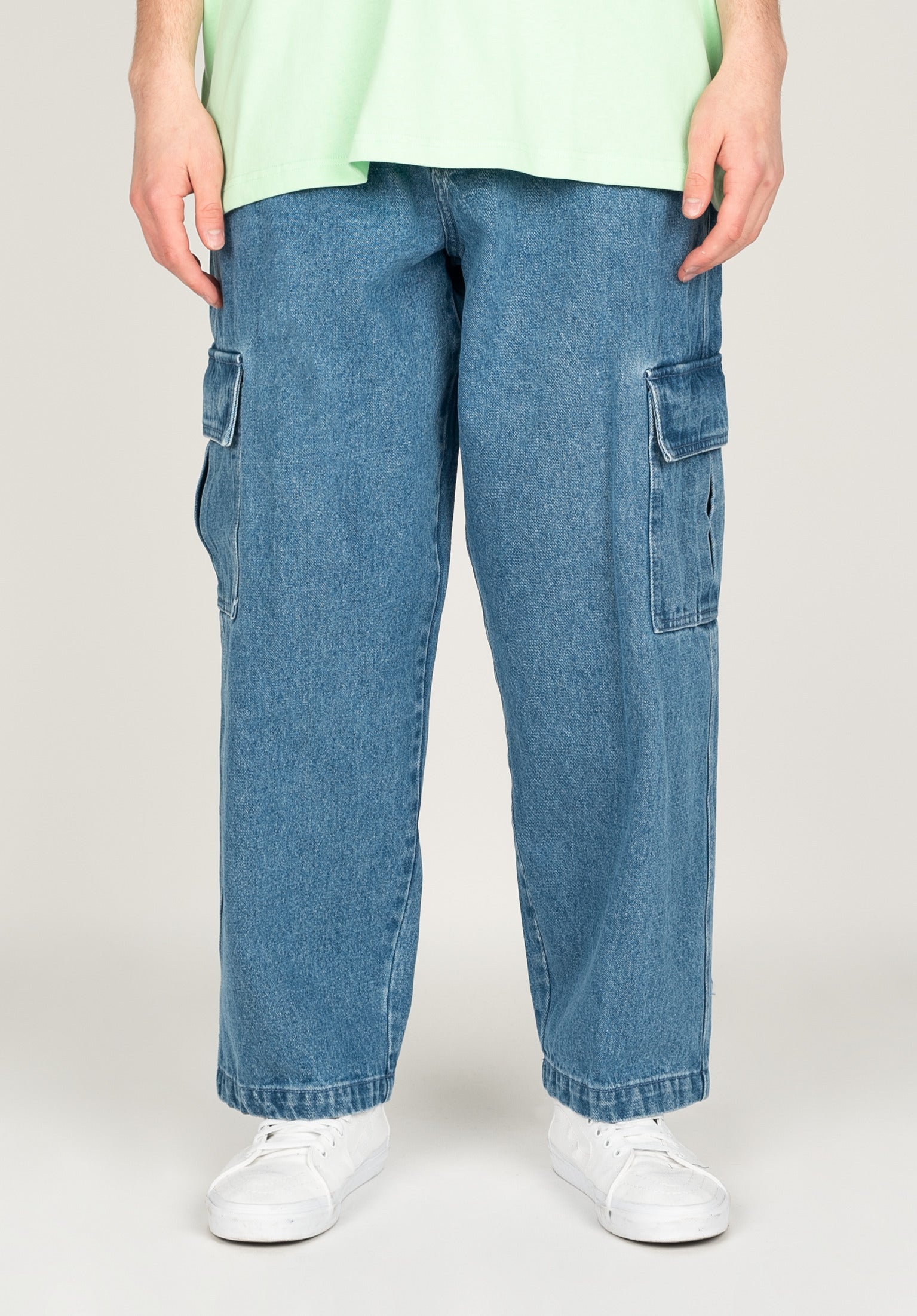 GRANCY】Sweat Docking Design Damage Buggy Denim Pants