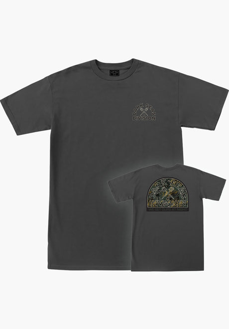 Dark Seas Night Vision T-Shirt charcoal – Front view