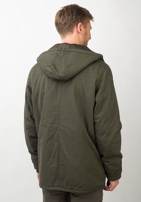 Jasper|1,85|L