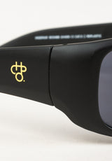 Ingemar black-black Close-Up1