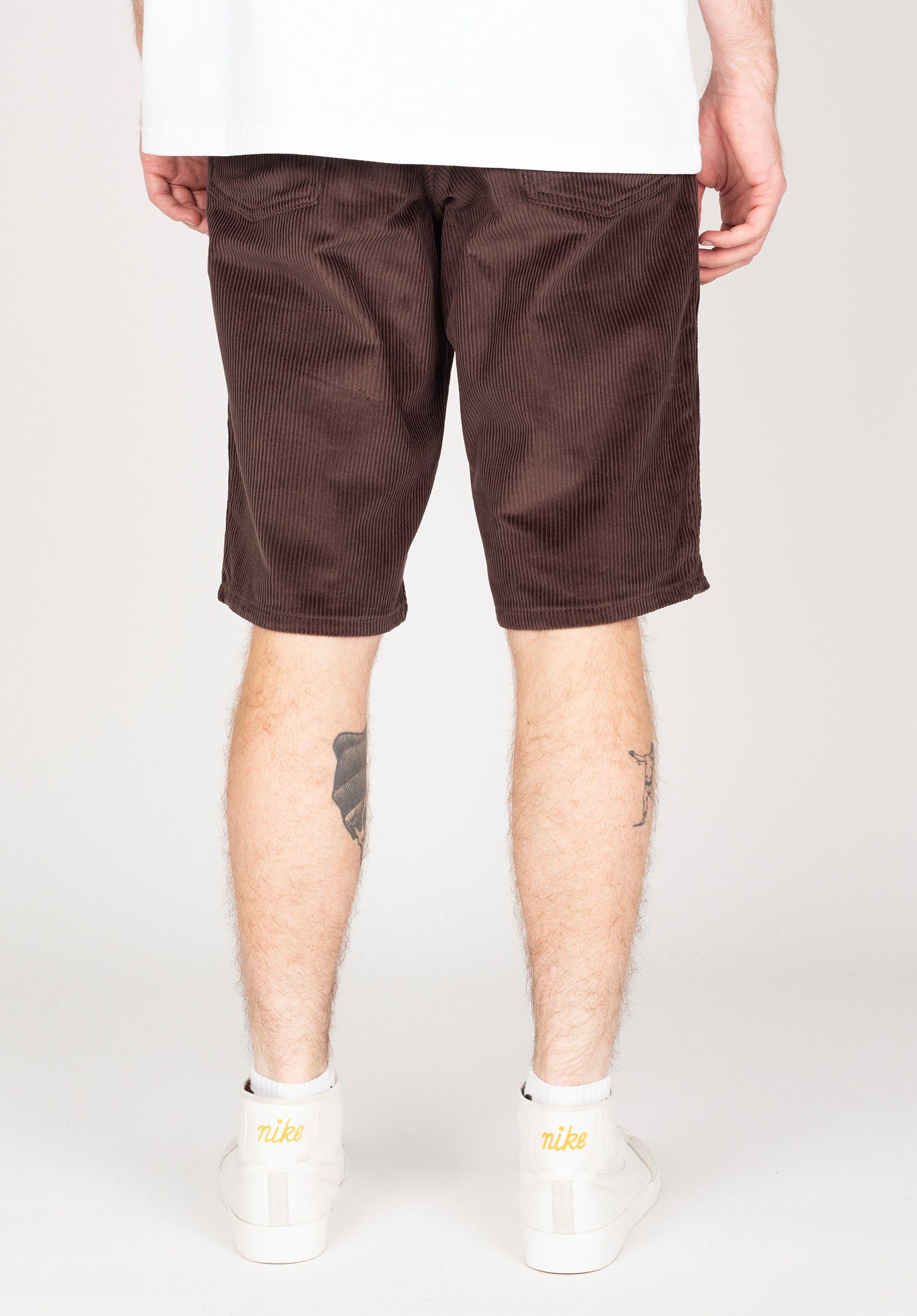 Jake Hayes Corduroy Dickies Chino-Short in chocolatebrown for men
