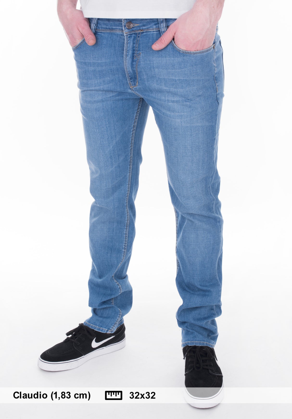 Skin Reell Jeans in lightbluewash per uomini – TITUS