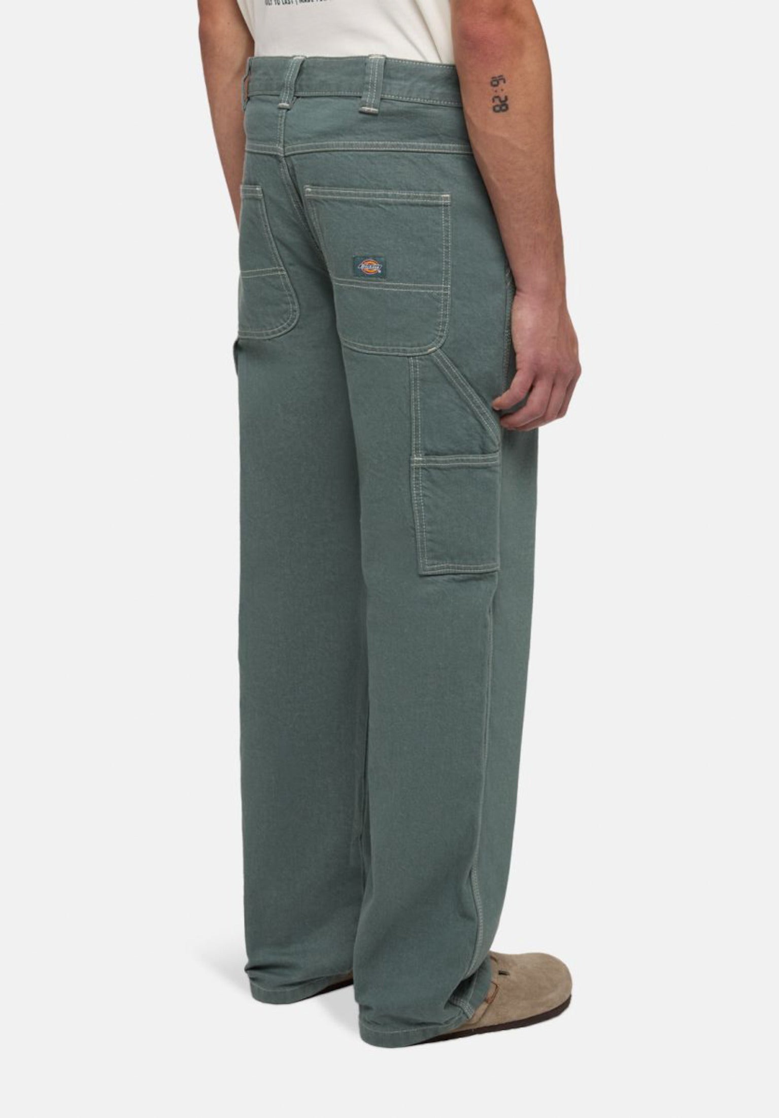 Stevensville Carpenter Dickies Jeans in lincolngreen for men – TITUS