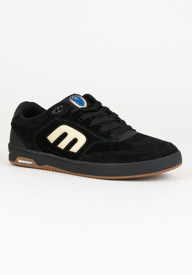 The Aurelien Xlt black-gold Vorderansicht