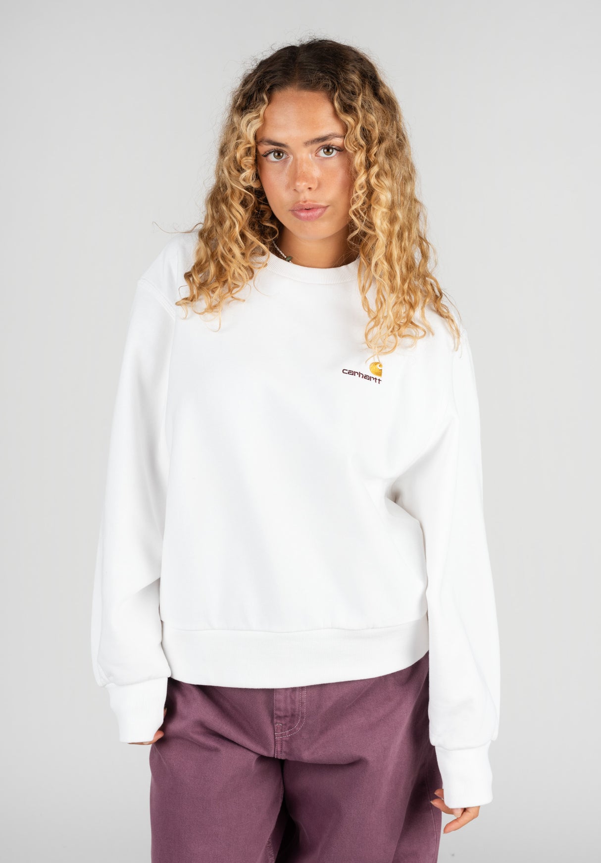 W' American Script white Vorderansicht
