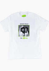 x Beetlejuice Trust no color Closeup1