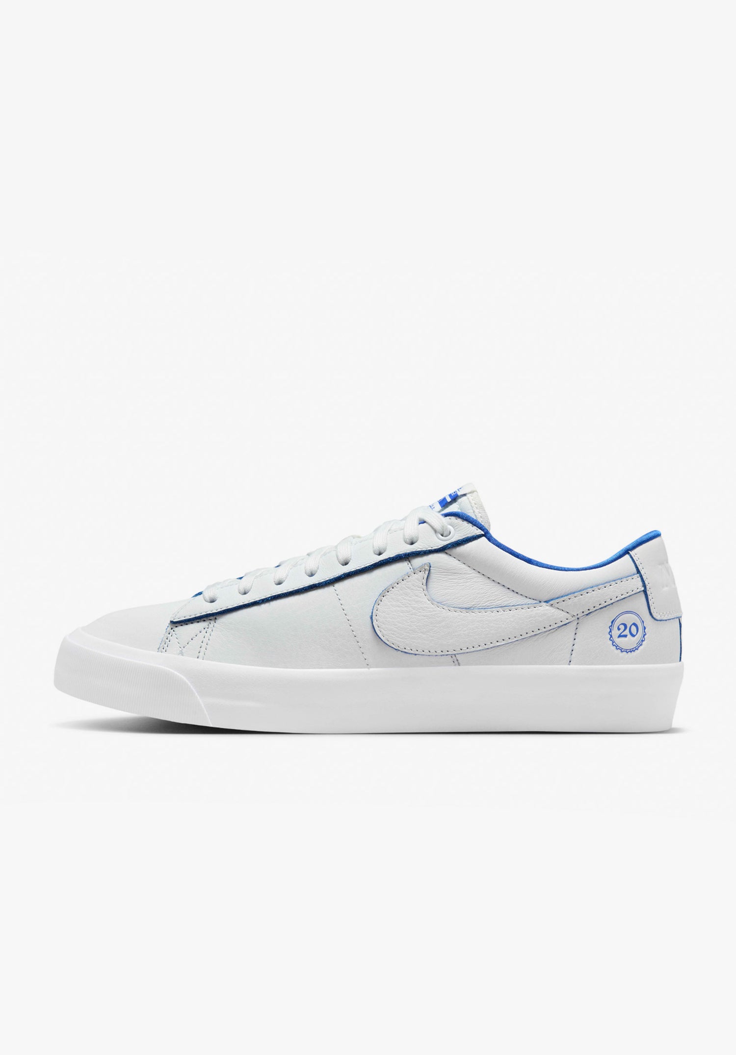 Zoom Blazer Low Pro GT Premium summitwhite-gameroyal-summitwhite Vorderansicht Zoom Image